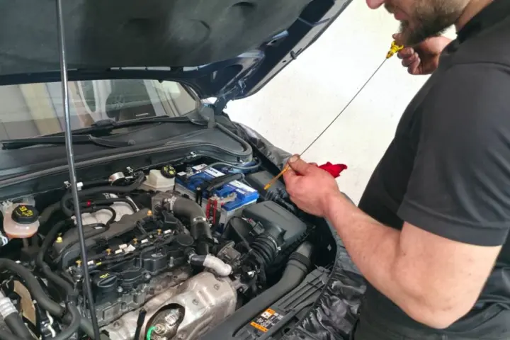 Motor yağı seviyesinin kontrolü